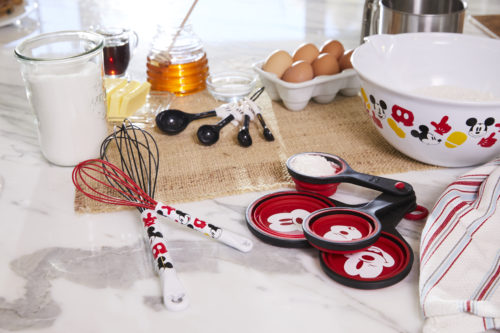 Disney, Kitchen, Mickey Baking Set